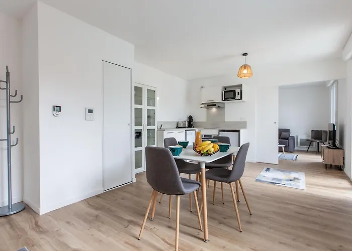 Cap Ocean-12 By Interhome