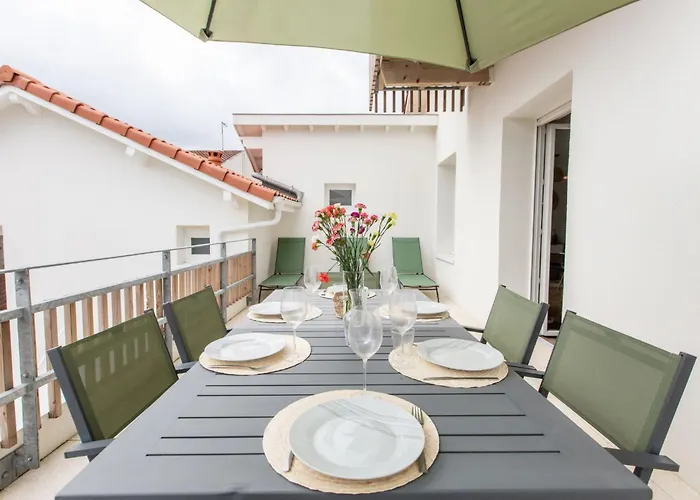 Cap Ocean-12 By Interhome Lejlighed