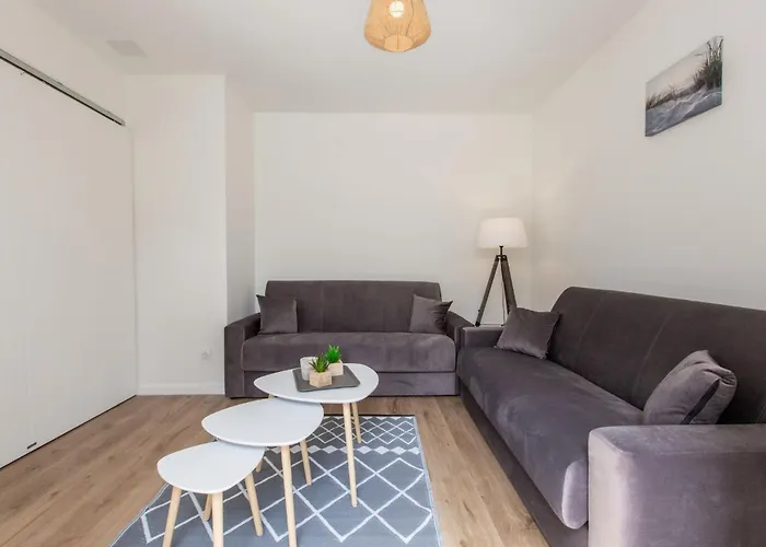 Cap Ocean-12 By Interhome